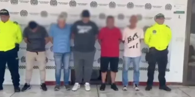 Desmantelada red criminal dedicada a falsificación y distribución de dólares