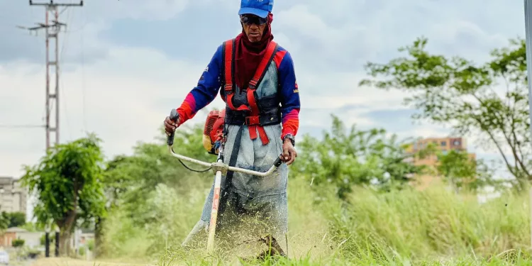 Alcaldía de Naguanagua intensifica gran plan de limpieza en Mañongo